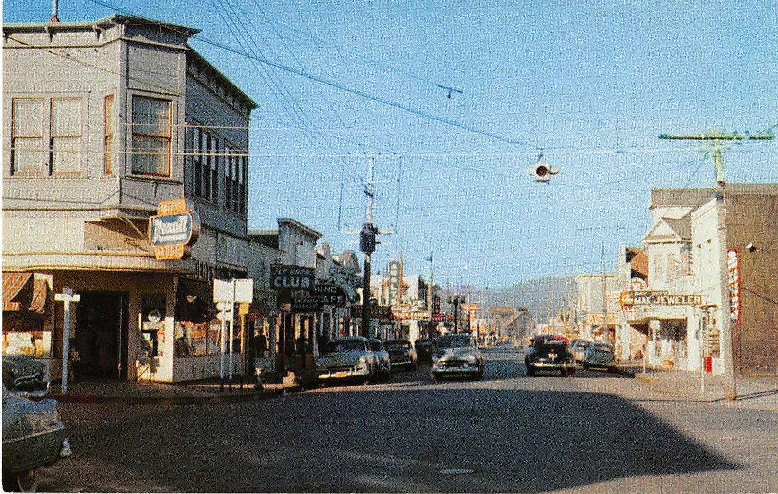 Crescent City California 2nd Street Looking East Vintage Postcard