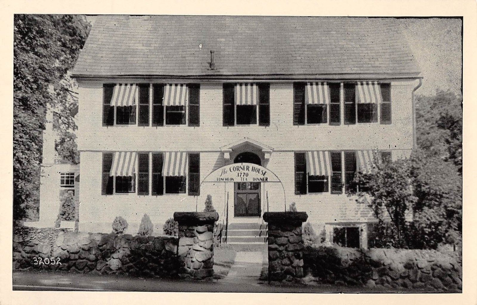 Farmington Connecticut The Corner House Antique Postcard J38366   329624 