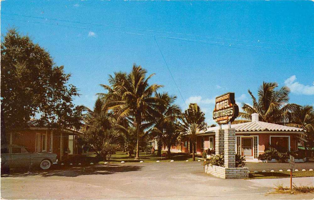 It's Great to be in Miami - Miami, FL. vintage postcard