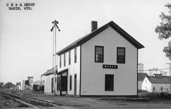 Basin Wyoming Railroad Depot Real Photo Vintage Postcard K98217