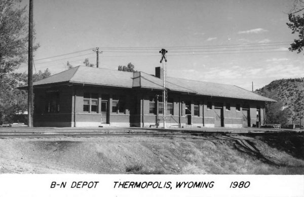 Thermopolis Wyoming BN Railroad Depot Real Photo Vintage Postcard K98225