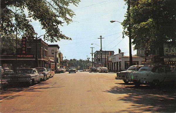 Alexandria Bay New York looking west on James St vintage pc Z49152