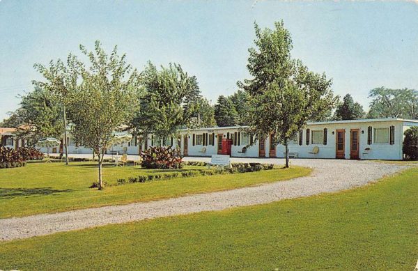 Marcellus New York Sunset Hill Motel Street View Vintage Postcard K99194