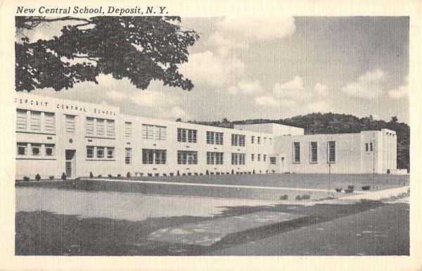 Deposit New York New Central School Street View Antique Postcard K99655