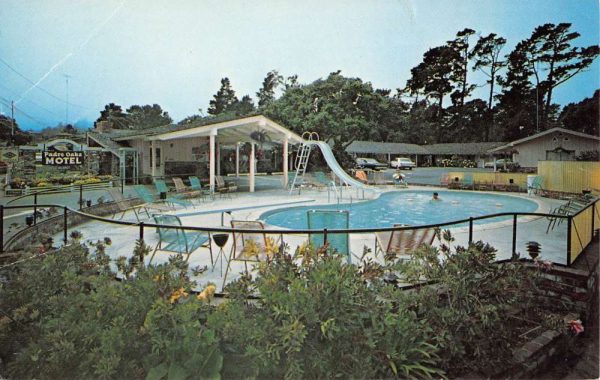 Monterey California Padre Oaks Motel Pool View Vintage Postcard K99771