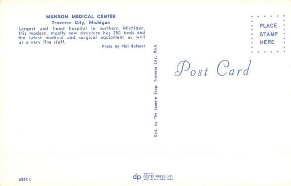 Traverse City Michigan Munson Medical Center Vintage Postcard K99868 - Image 2