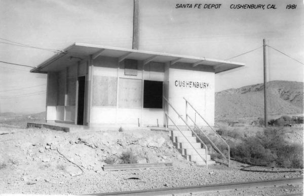 Cushenbury California 1981 Santa Fe train depot real photo pc Z49762