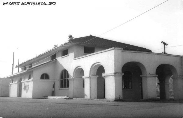 Maryville California 1975 Western Pacific train depot real photo pc Z49771