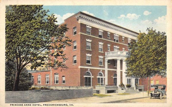 Fredericksburg Virginia Princess Anne Hotel Street View Antique Postcard K104613