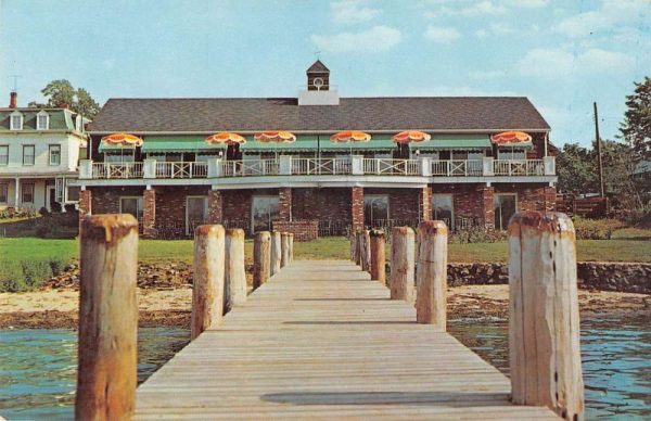 Rumson New Jersey River House Inn on Navesink River vintage pc Z51229