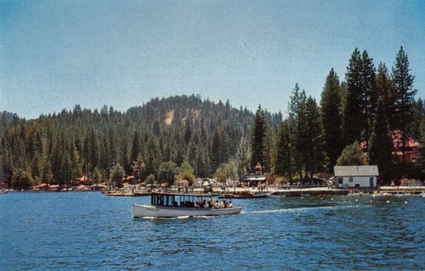 Lake Arrowhead California Blue Jay Excursion Boat Leaving Dock PC JE229537