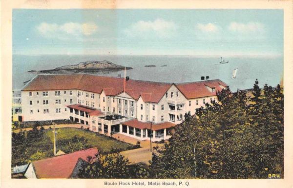 Metis Beach Quebec Canada Boule Rock Hotel Vintage Postcard JF235409