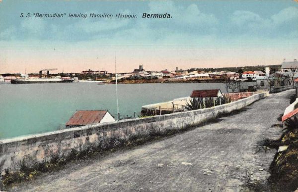 Hamilton Bermuda SS Bermudian Steamer Leaving Harbor Vintage Postcard JH230177