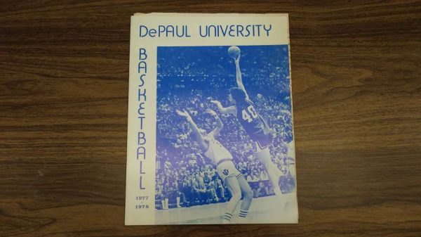 DePaul University Blue Demons vs Duquesne Basketball 1977 Program J81582