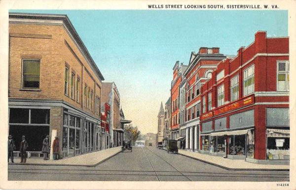 Sistersville West Virginia Wells Street Looking South Vintage Postcard JI658223