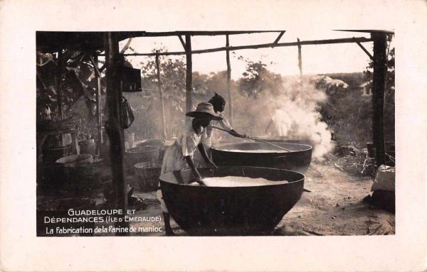 Guadeloupe et Dependances Making Cassava Flour Manioc Real Photo PC JI658439