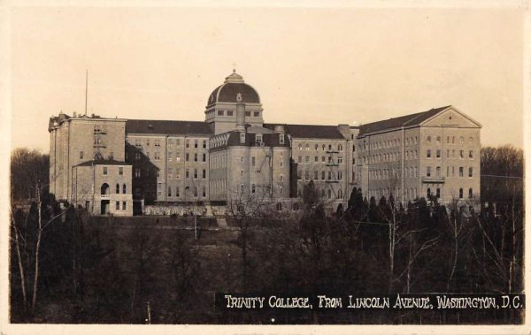 Washington DC view of Trinity College from Lincoln Ave real photo pc ZE686140