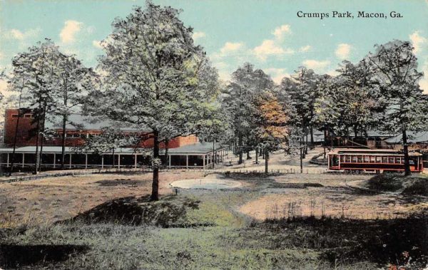 Macon Georgia Crumps Park Scenic View Vintage Postcard JJ658943