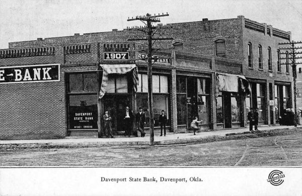 Davenport Oklahoma Davenport State Bank Vintage Postcard JJ659000