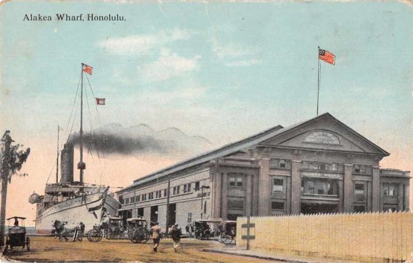 Honolulu Hawaii Alakea Wharf Steamship Vintage Postcard JJ649039