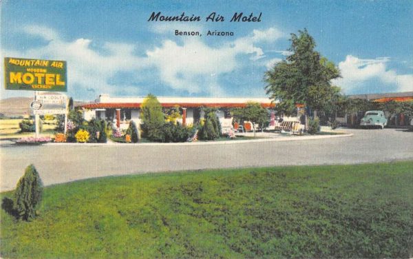 Benson Arizona birds eye view Mountain Air Motel antique pc BB59