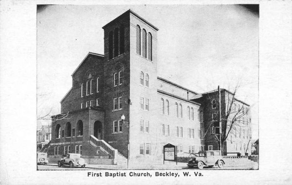 Beckley West Virginia birds eye view First Baptist Church antique pc BB113