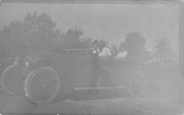 People in Automobile Car Real Photo Vintage Postcard AA107