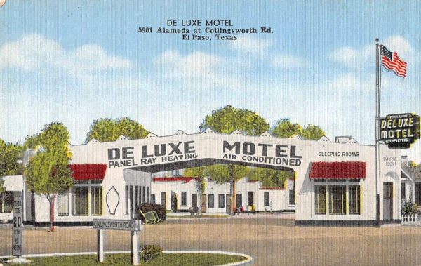 El Paso Texas birds eye view De Luxe Motel courtyard antique pc BB309