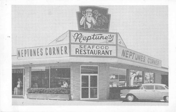 Virginia Beach Virginia Neptune's Corner Restaurant Vintage Postcard AA991