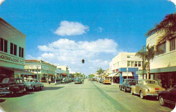 Delray Beach Florida Atlantic Avenue Street Scene Vintage Postcard KK295