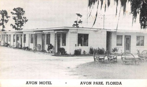 Avon Park Florida birds eye view showing Avon Motel antique pc BB1313