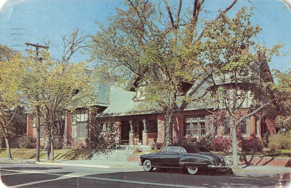 E9695 OH, Sugarcreek Mullers Cheese House Postcard - Mary L. Martin Ltd.  Postcards