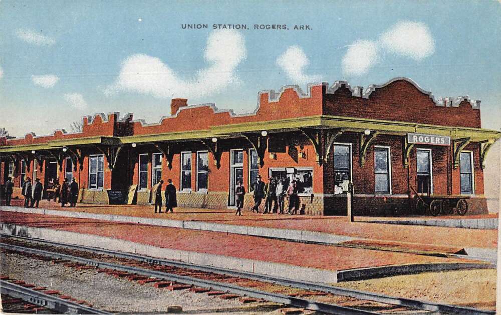 Rogers Arkansas Union Station Vintage Postcard AA34687 - Mary L. Martin ...