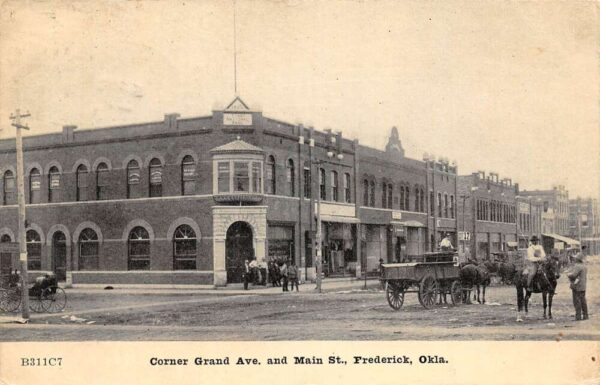 Frederick Oklahoma Corner Of Grand Ave. & Main St. B/W Lithograph PC U5214