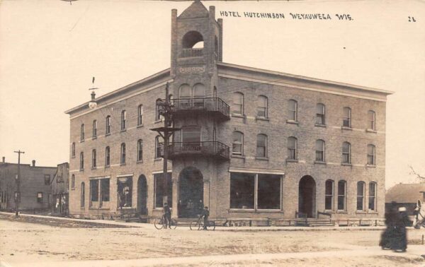 Weyauwega Wisconsin Hotel Hutchinson Real Photo Vintage Postcard U5271