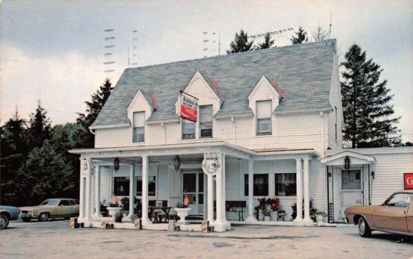 Farmington Pennsylvania Braddock Inn Restaurant Coke Sign Postcard AA79825