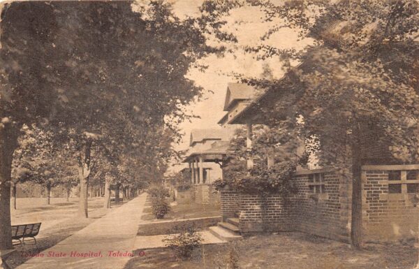 Toledo Ohio Toledo State Hospital, B/W Lithograph Vintage Postcard U14322