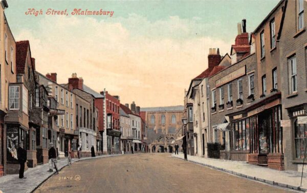 Malmesbury England High Street Vintage Postcard AA76136