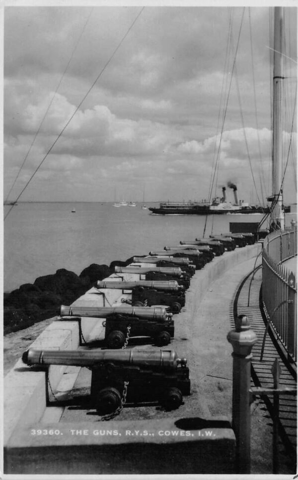 Cowes Isle of Wight England The Guns Cannons Real Photo Vintage Postcard AA76429