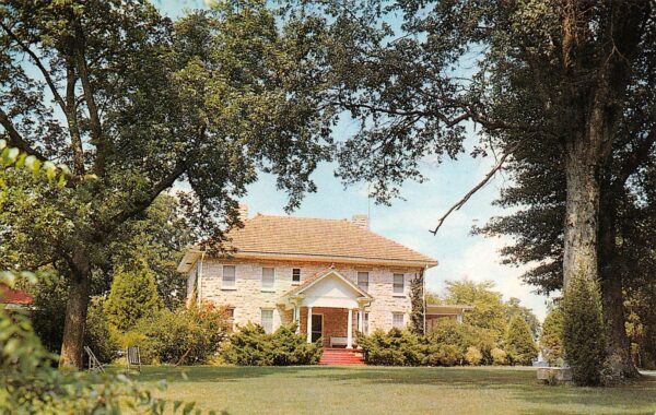 Mooresville Alabama Peebles Home, Photochrome Vintage Postcard U14683