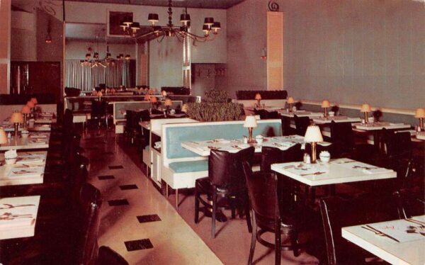 Knoxville Tennessee Regas Restaurant Dining Room Vintage Postcard AA76853