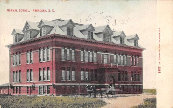 Aberdeen South Dakota Normal School Vintage Postcard AA93648