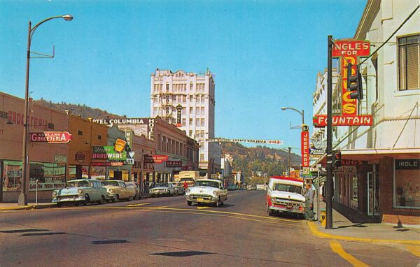 Ashland Oregon Street Scene, Rexall Drug Store, Chrome, Vintage Postcard U22183