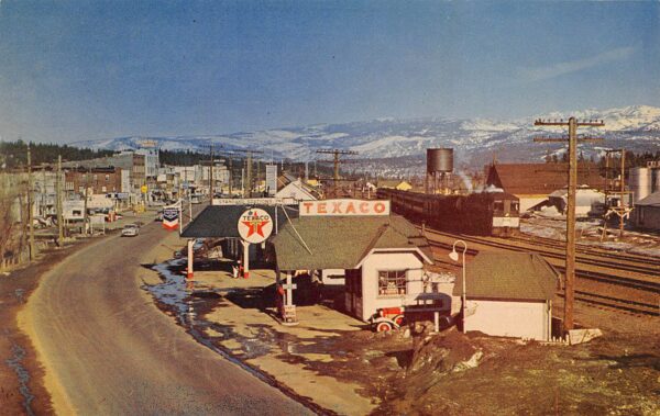 Truckee California Town View & Texaco Station, Chrome, Vintage PC U22187