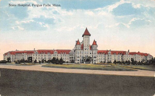 Fergus Falls Minnesota State Hospital Vintage Postcard AA93987