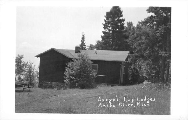 Knife River Minnesota Dodge's Log Lodges Real Photo Vintage Postcard AA94458