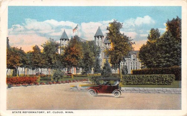 St Cloud Minnesota State Reformatory Street Scene Vintage Postcard AA94971