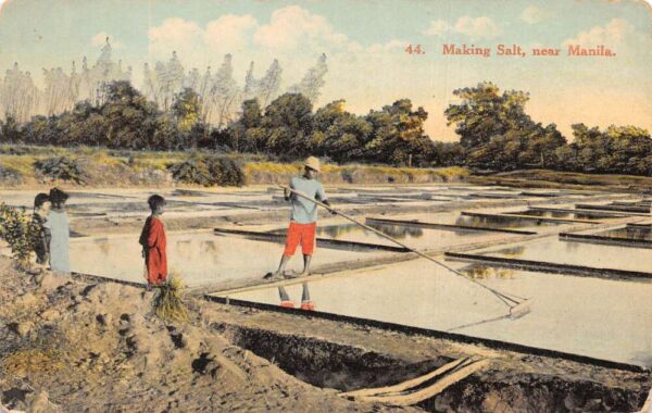 Manila Philippines Making Salt Vintage Postcard AA95983