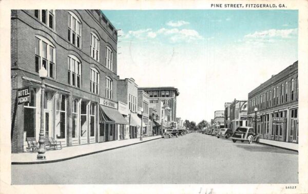 Fitzgerald Georgia Pine Street Hotel Piedmont Vintage Postcard AA96034