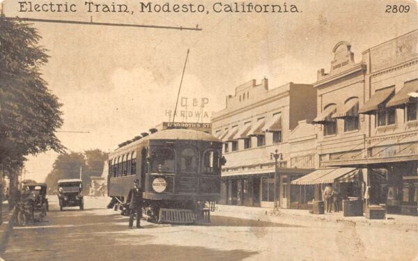 Modesto California Electric Trolley Car Street Scene Vintage Postcard AA96273